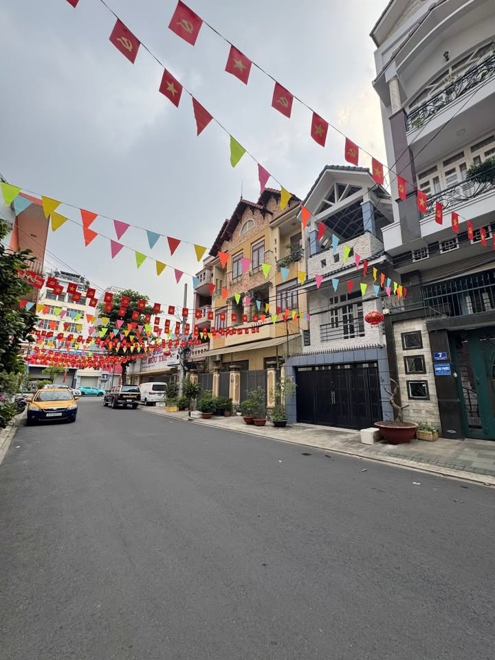 Nhà 5 tầng K300, Cộng Hòa, Tân Bình 86m² giá 16.99 tỷ - Hẻm xe tăng, sát sân bay T3!