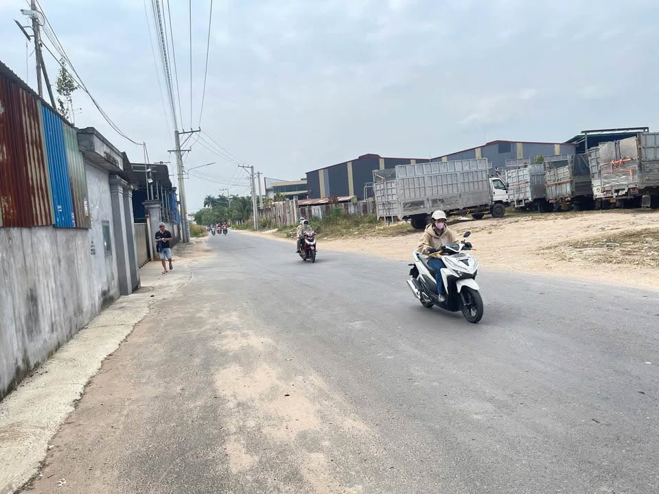 Lô đất Tân Hiệp, Tân Uyên 1166m² giá 5.1 tỷ - Cơ hội đầu tư tuyệt vời!