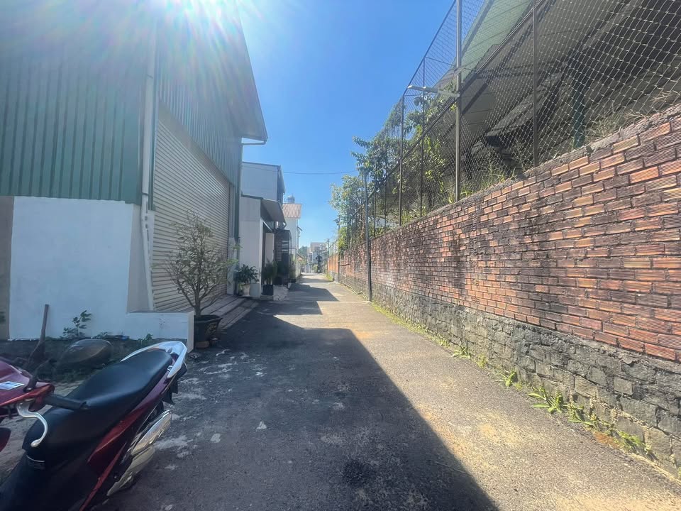 Đất hẻm Phan Đình Phùng, Bảo Lộc 216m² giá 2.35 tỷ - Chính chủ bán gấp!