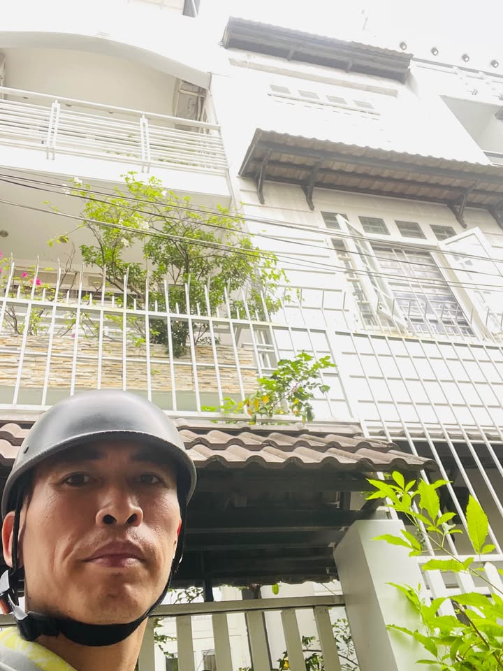 Căn hộ dịch vụ 4 tầng Vũ Tùng 88m² giá 11.9 tỷ - Đầu tư sinh lời ngay!