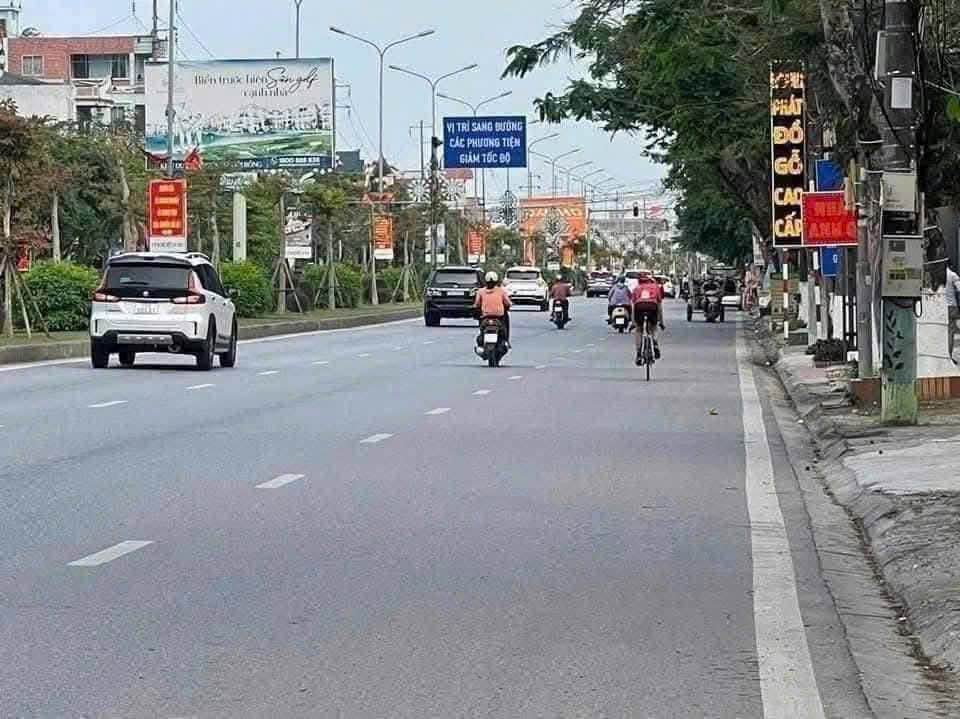 Đất mặt đường Phạm Văn Đồng, Đồ Sơn 112.5m² giá 4 tỷ - Kinh doanh lý tưởng!