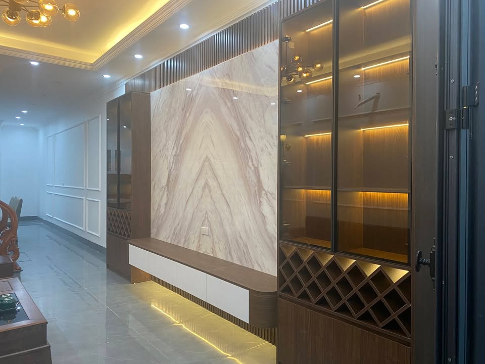 Nhà 3 tầng ngõ 190 Trần Phũ, 75.3m² - Chính chủ bán gấp, tiện ích đầy đủ!