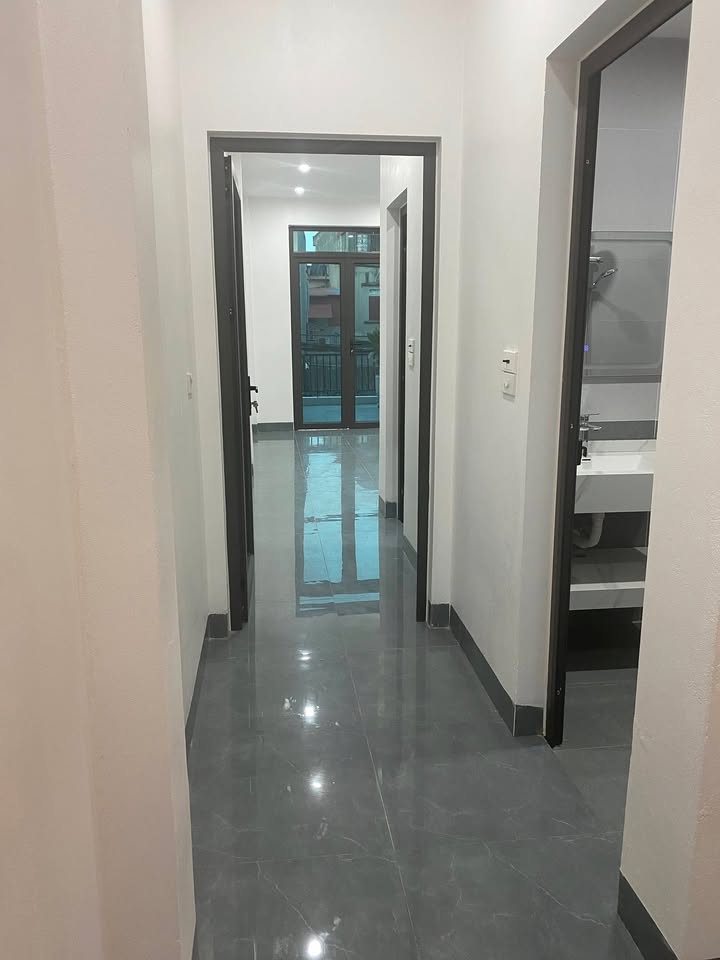 Nhà 3 tầng Trần Phú, Ninh Bình 75m² giá 6.x tỷ - Tiện nghi đầy đủ, chính chủ bán!
