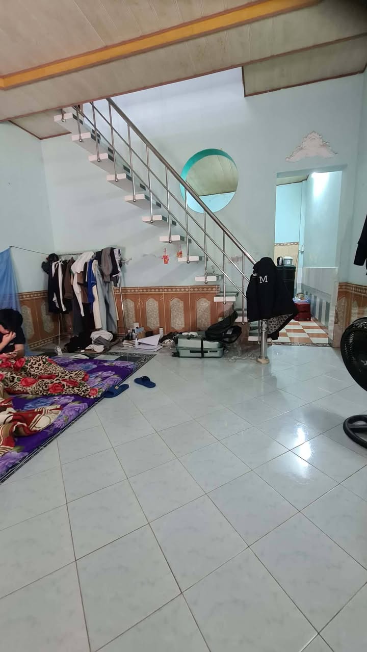 Nhà 2 lầu kiệt 5m đường Hà Huy Tập, 50m² giá 4 tỷ - Cơ hội đầu tư hấp dẫn!