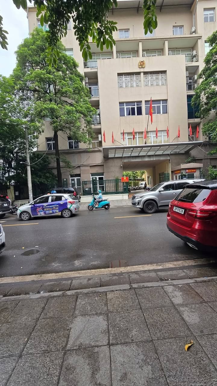 Mặt phố Khâm Thiên Đống Đa 83m² giá 51 tỷ - Kinh doanh đỉnh cao, vị trí kim cương!