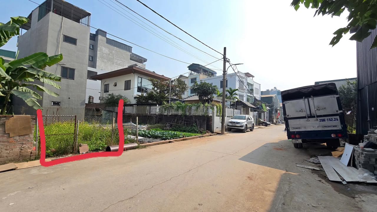 Đất Xóm 4 Đồng Nhân, Đông La 52m² giá 4.42 tỷ - Ô tô tránh nhau