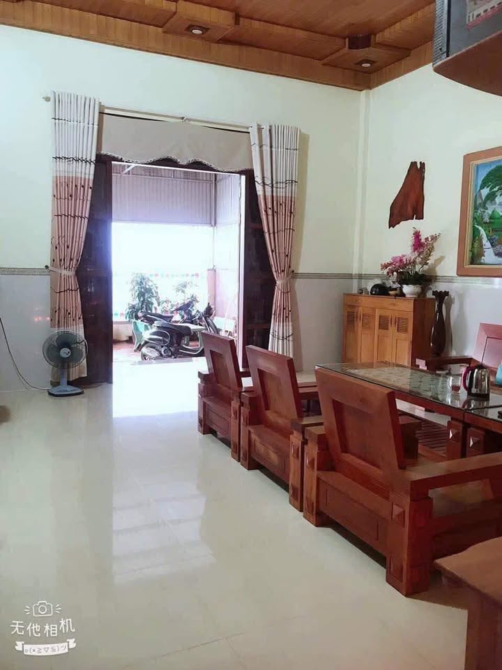 Nhà đẹp 297m² tại TDP10, Đắk Mil chỉ 3.3 tỷ - Sẵn sàng vào ở!