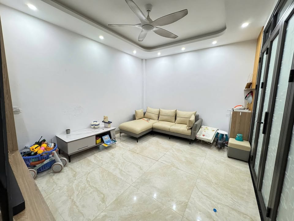Nhà 4 tầng Bình Minh, Thanh Oai 40m² - Đầu tư sinh lời tiềm năng!