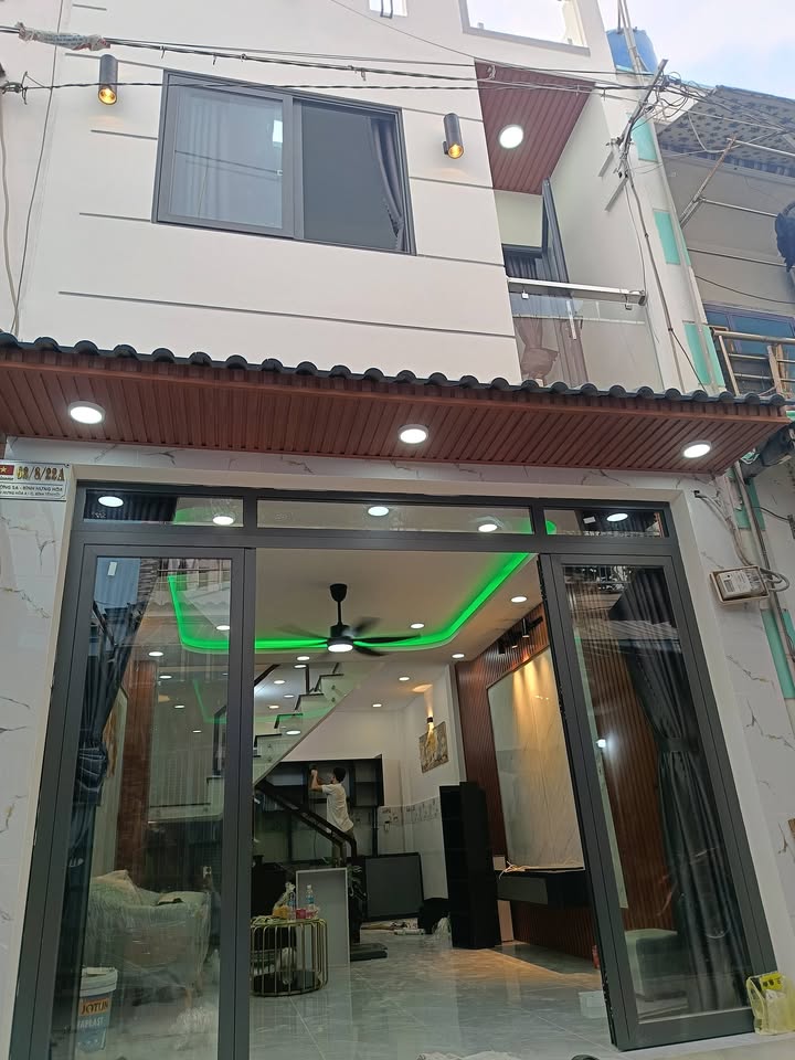 Nhà mới Bình Long, Quận Tân Phú 36m² giá 4.7 tỷ - Ô tô vào tận cửa!