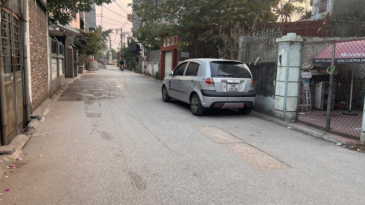 FrontHouse Trâu Quỳ 60m² giá thỏa thuận - Kinh doanh sầm uất!