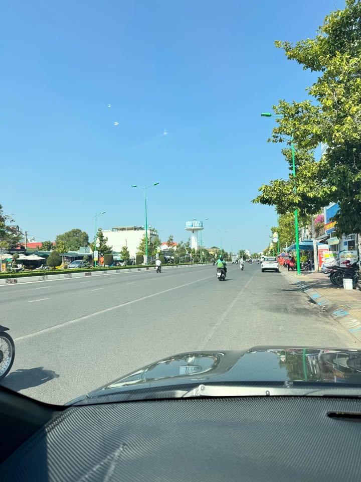 Cho thuê mặt bằng mặt tiền đường Lê Duẩn 117m² giá 25 triệu - Cơ hội kinh doanh tuyệt vời!