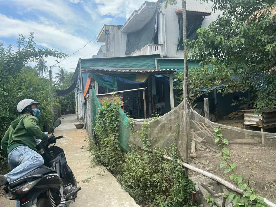 Đất nền Xóm 4, Lại Thế, Vỹ Dạ 100m² giá 1.4 tỷ - Vị trí đắc địa, giao thông thuận tiện!