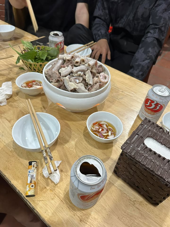 Nhà cho thuê 4 tầng tại ngõ 89 Lạc Long Quân, Cầu Giấy 70m² - Phù hợp làm văn phòng hoặc gia đình!