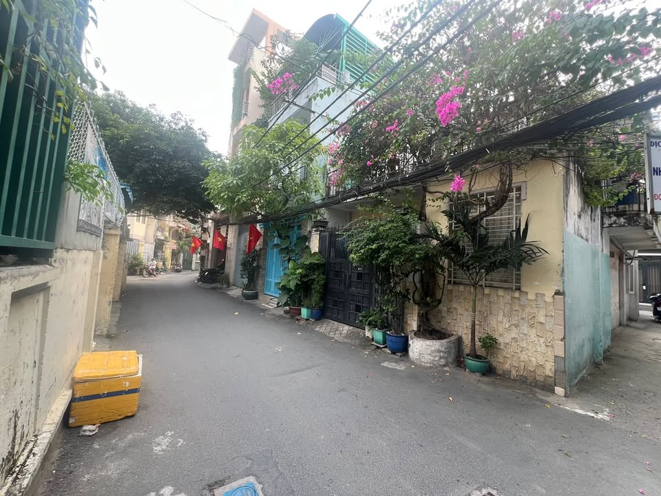 Nhà bán Quận Bình Thạnh 47.8m² giá 6.2 tỷ - Chính chủ, 2 mặt hẻm xe hơi!