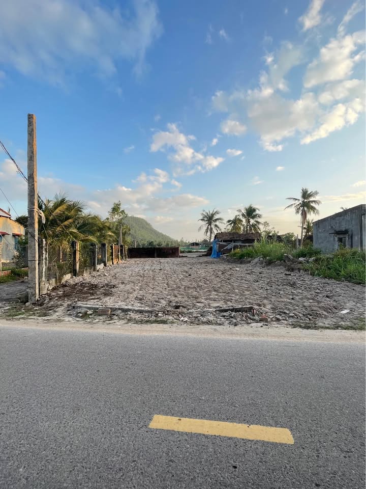 Đất nền đường Nhựa Cát Hanh, Phù Cát, 130m² giá chỉ 5xx triệu - Cơ hội đầu tư lý tưởng!