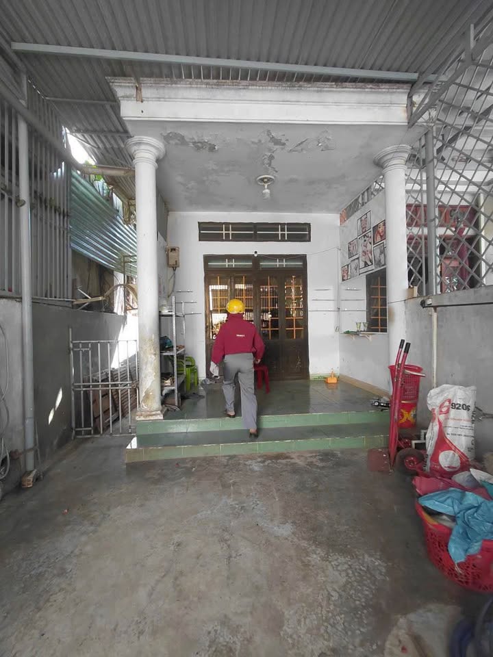 Nhà cho thuê hẻm Trần Cao Vân, 3 phòng ngủ, giá 5 triệu - Vào ở ngay!