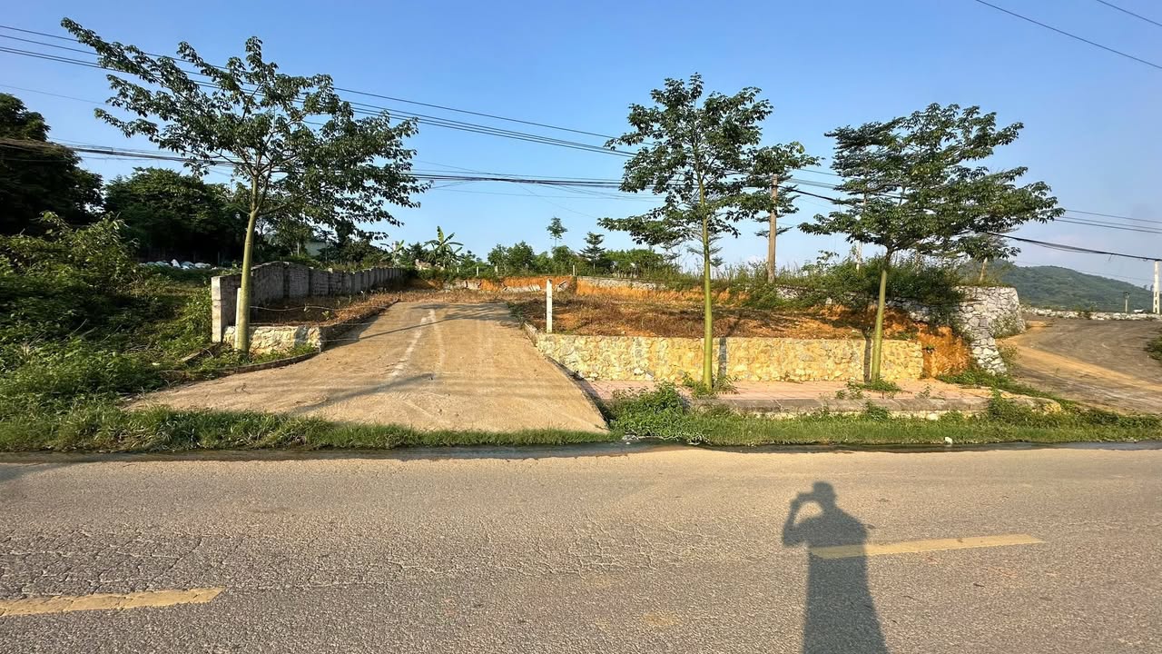 Đất nền TL446, Yên Bình, Thạch Thất 808m² - Sổ đỏ thổ cư, giá thỏa thuận