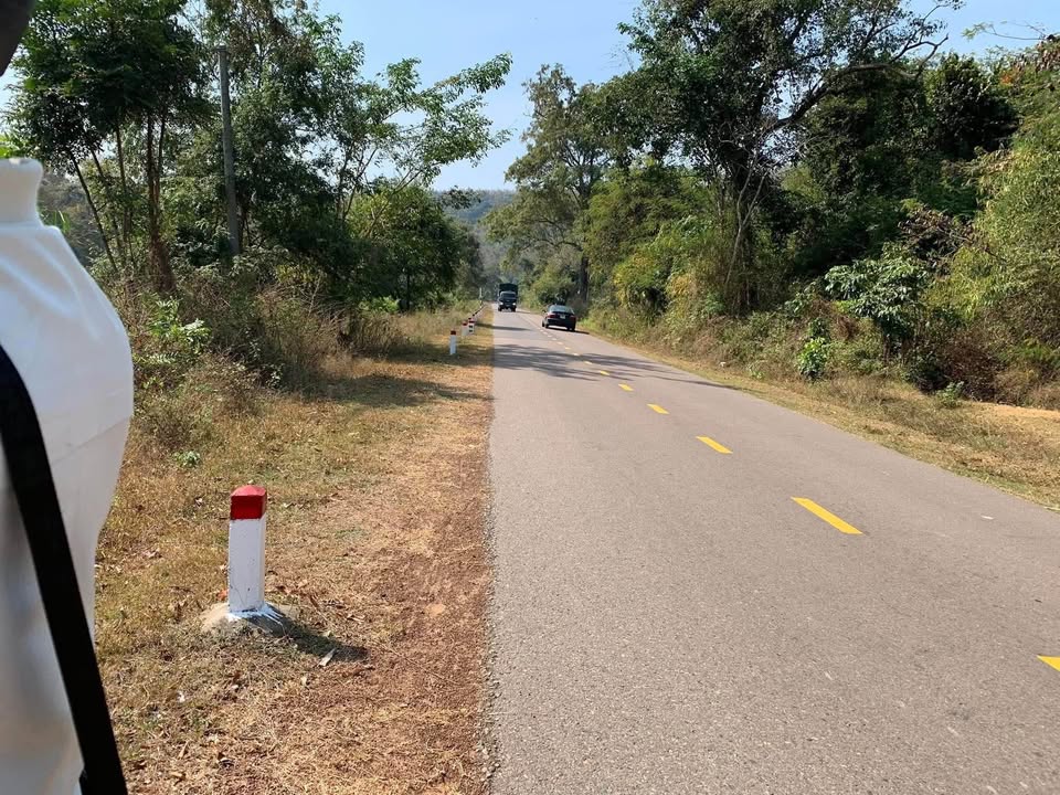 Đất mặt tiền Quốc lộ 28, Di Linh, 10.000m² chỉ 3 tỷ - Cơ hội đầu tư tuyệt vời!