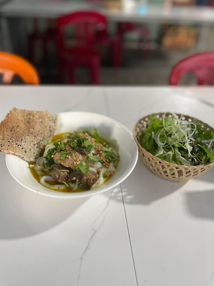 Đất thổ cư 400m² tại Khuê Ngọc Điền giá chỉ 599 triệu - Nhà đẹp kiên cố sẵn sàng ở ngay!