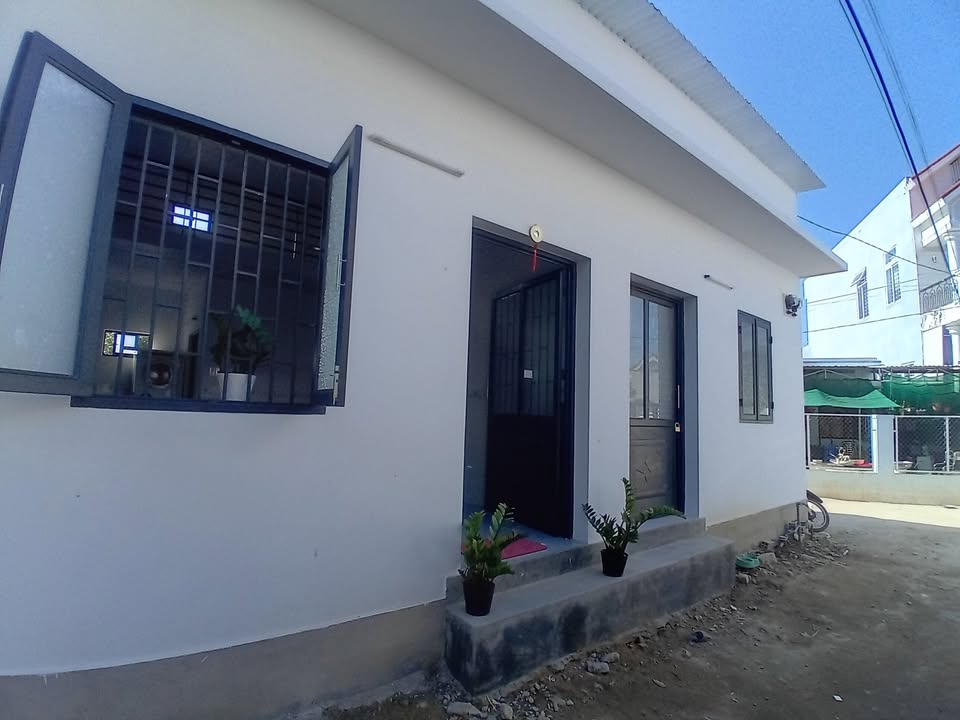 Phòng cho thuê tại Vĩnh Trung 40m² giá 2,3 triệu - Không gian thoáng đãng, mới xây!