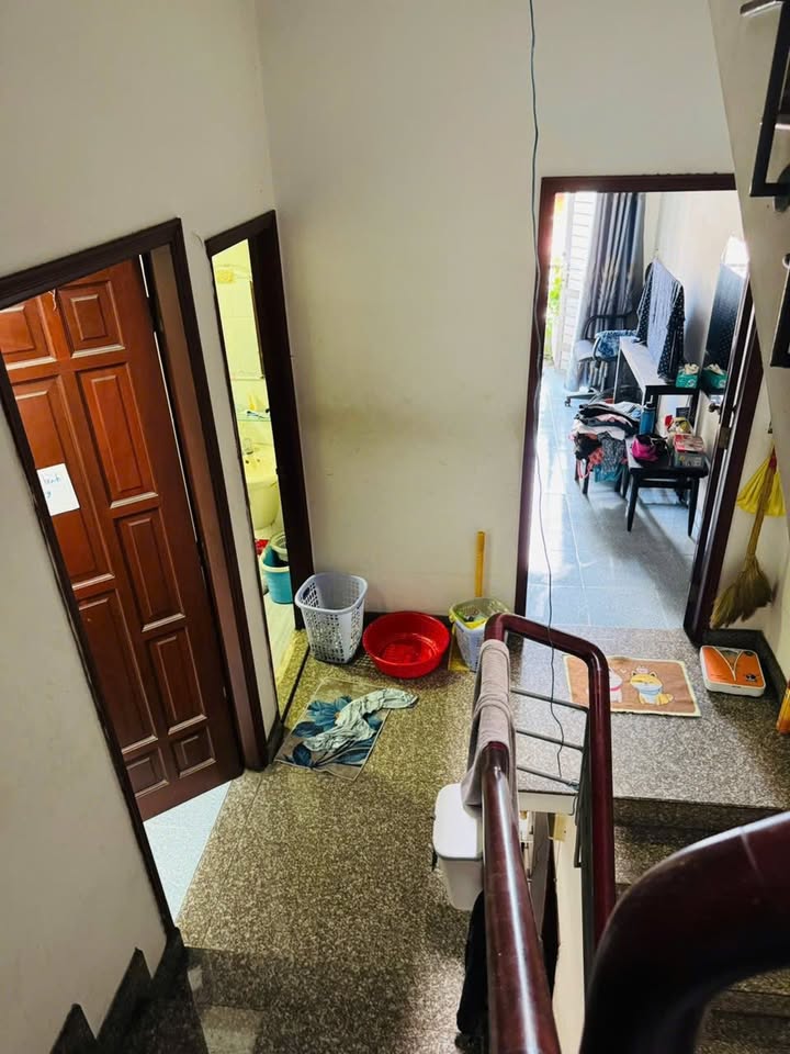 Nhà mặt tiền Khánh Hội, Phường 4, Quận 4 diện tích 51m² giá 10.99 tỷ - Kinh doanh sầm uất!