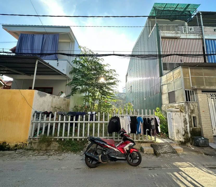 Đất Mặt Tiền Nguyễn Khoa Vy Phường Vỹ Dạ 128m² giá 3.5 tỷ - Vị trí đắc địa chờ chủ mới!