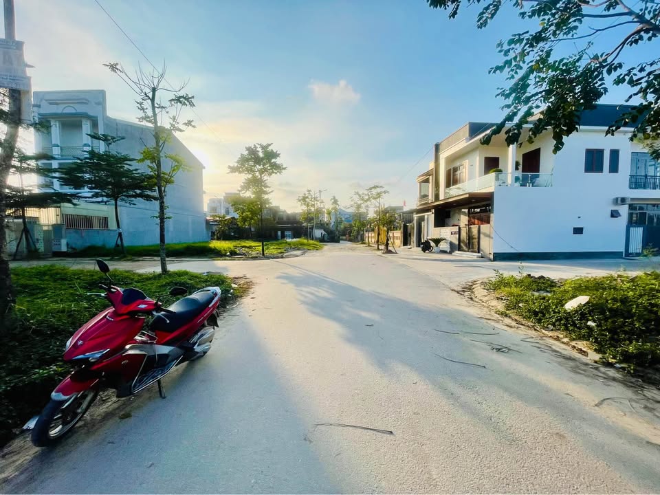 Đất Kiệt Ô Tô Trần Thanh Mại - Phường An Cựu 91.5m² giá 1.95 tỷ - Đầu tư lý tưởng!