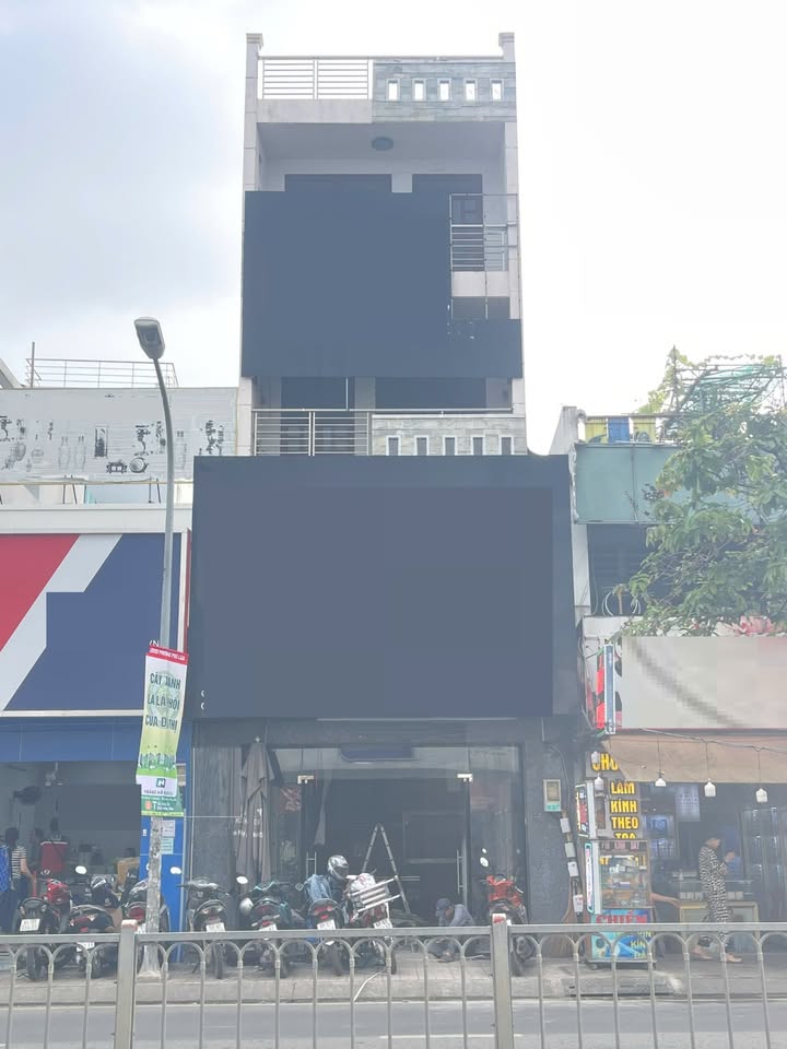 Cho thuê FrontHouse Bà Hom 85m² giá 24 triệu - Vị trí kinh doanh sầm uất!