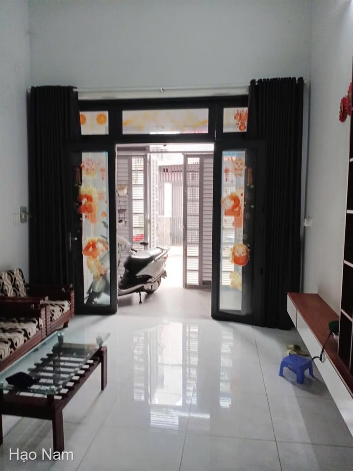 Nhà cho thuê Tân Thới Nhất, Quận 12 - 88m² giá chỉ 11.5 triệu, nội thất đầy đủ!