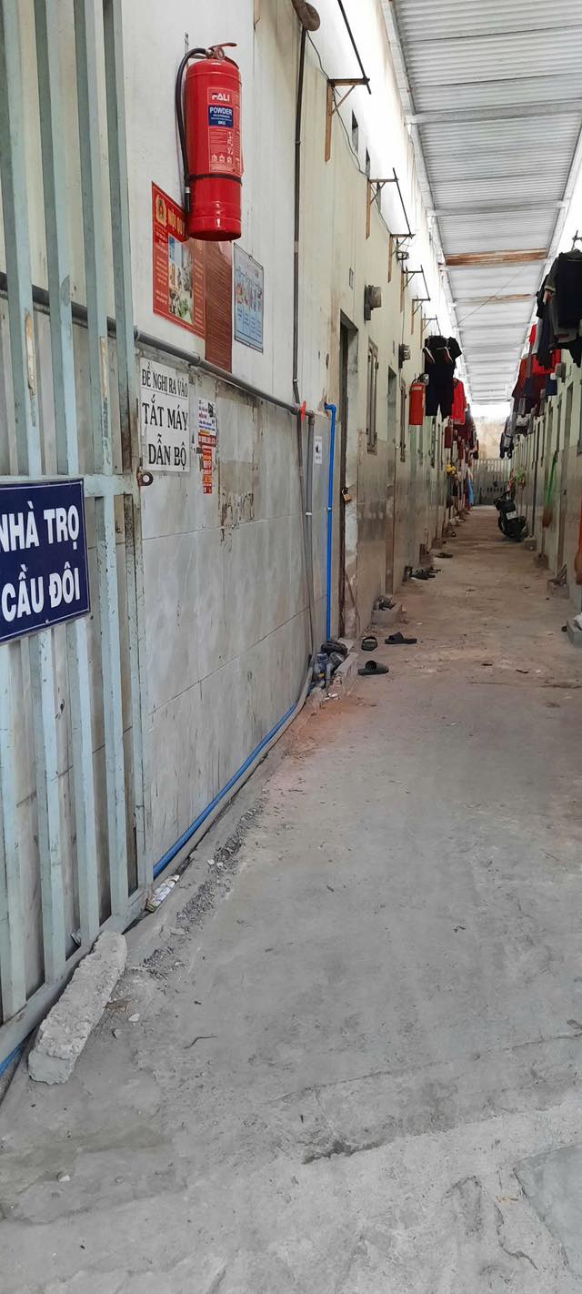 Nhà trọ 1008m² tại Bình Chánh - Sát Cầu Đôi, thu nhập 100 triệu/tháng!