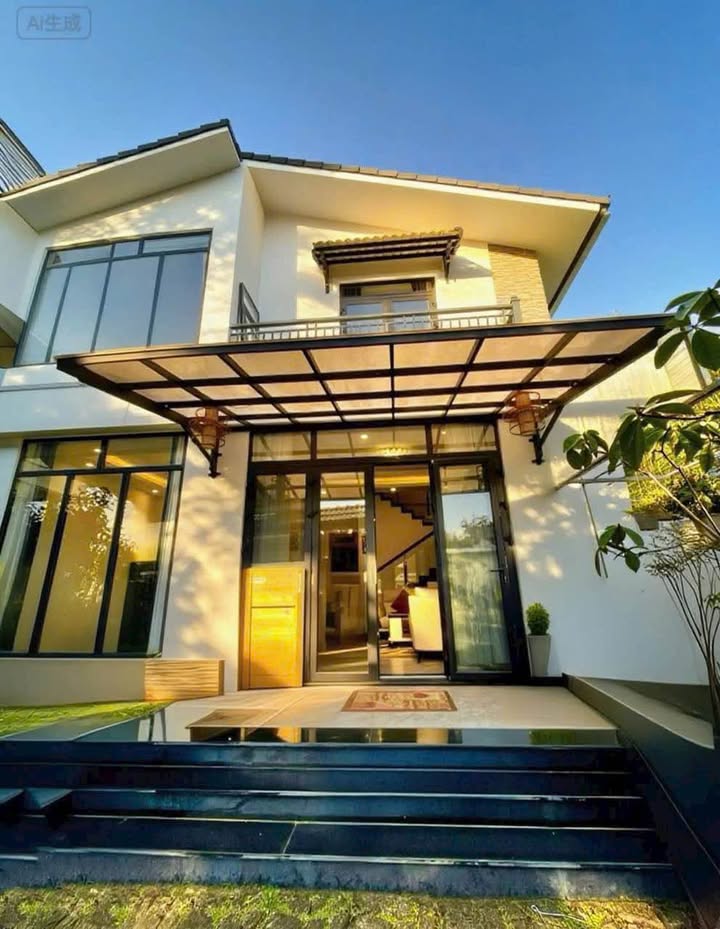 Townhouse Villa Hùng Vương Đà Lạt 250m² giá 15 tỷ - Thiết kế hiện đại, không gian thoáng đãng!