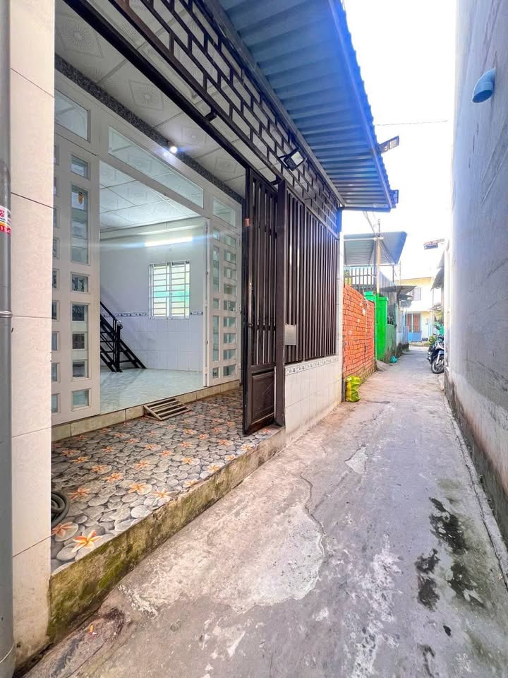 Nhà bán tại Trần Quang Diệu, Cần Thơ 70m² giá 920 triệu - Nhà mới, vào ở ngay!