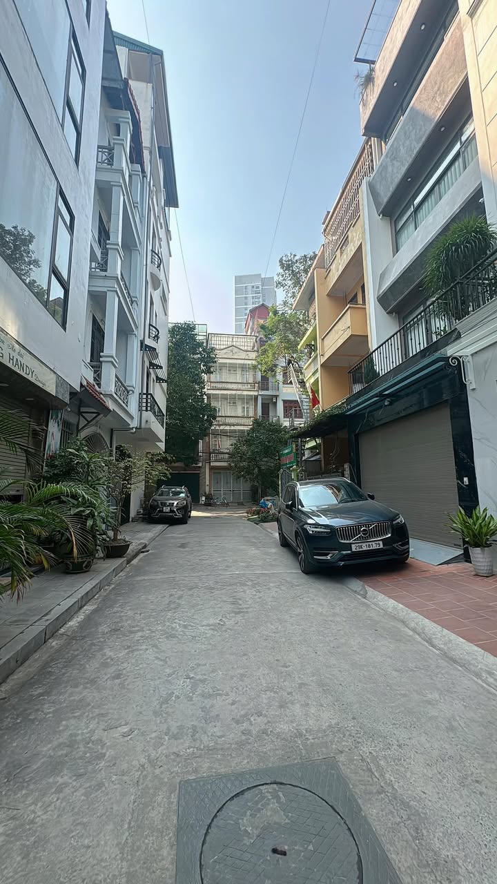 Nhà Ngọc Hà, Ba Đình 92m² giá 20 tỷ - Ô tô vào tận nơi!