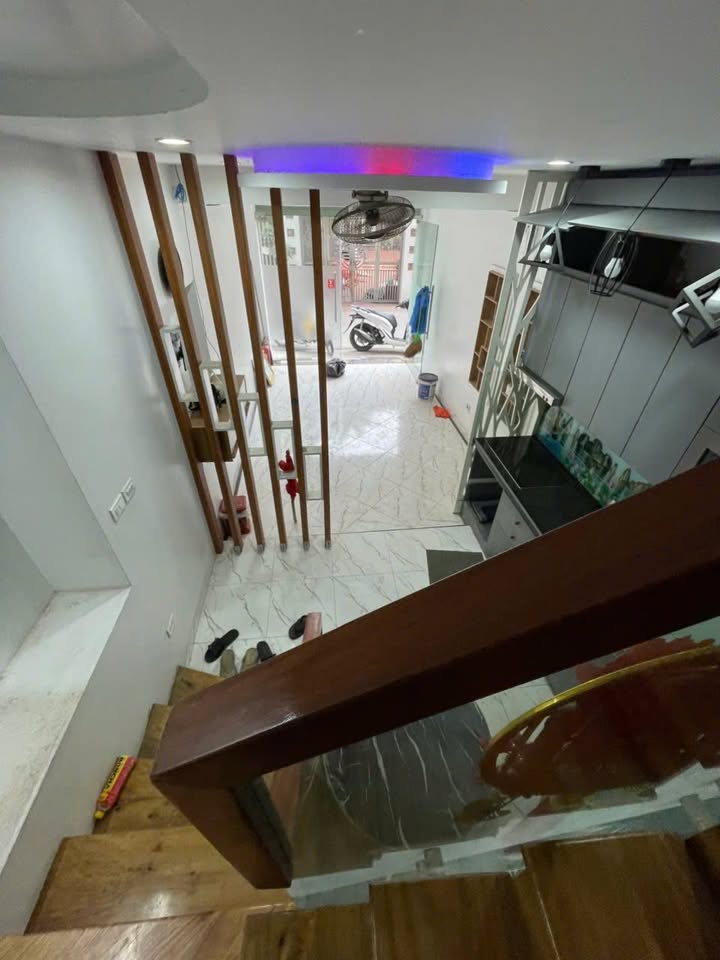 Nhà cho thuê tại đường Nam Dư, Hoàng Mai - 35m² chỉ 11.5 triệu/tháng, phù hợp ở và kinh doanh!