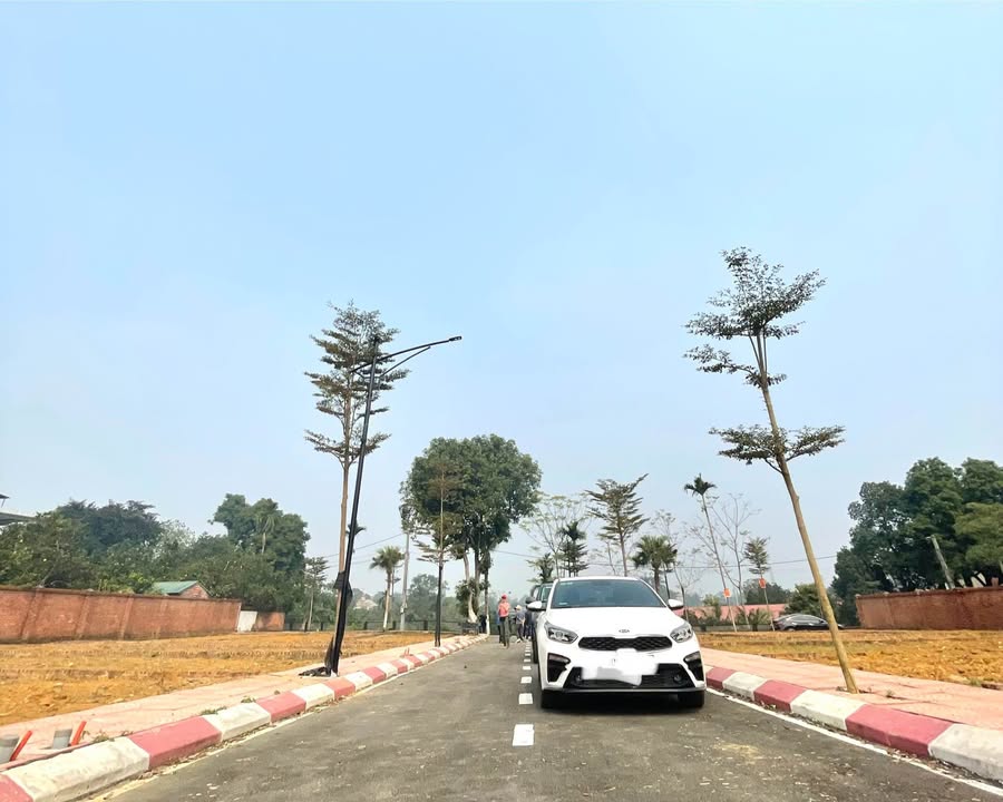 Đất nền Khu Công Nghệ Cao Hoà Lạc 100m² giá 3-5 tỷ - Đầu tư sinh lời bền vững!