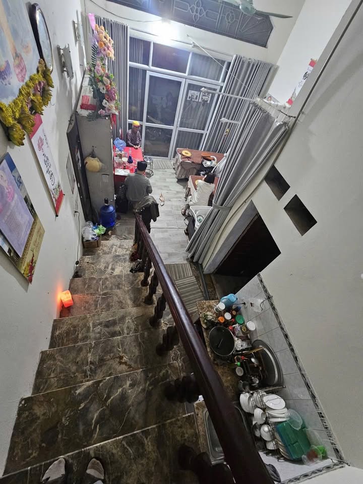 Nhà 3 tầng Bồ Sơn Núi 56m² giá chỉ 4.8 tỷ - Gần công viên hồ điều hòa!