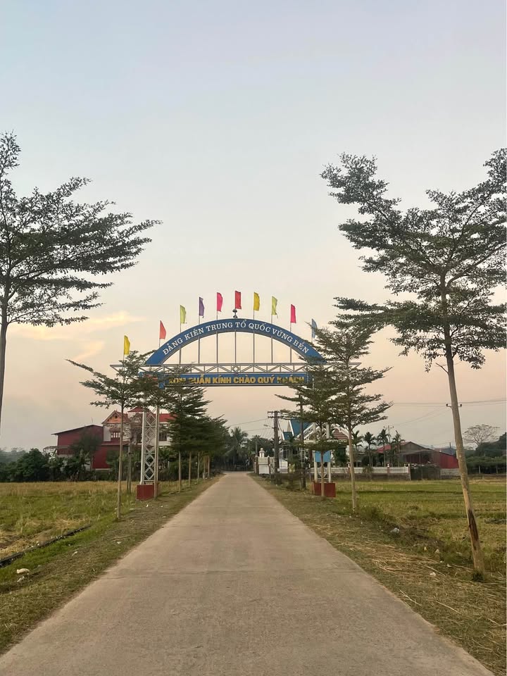 Đất nền xã Tân Đức, Phú Bình 282m² giá 600 triệu - Cơ hội đầu tư tuyệt vời!