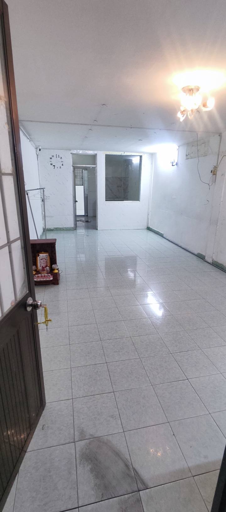 Chung cư Nguyễn Thiện Thuật Q3 6 triệu/tháng - Không phí quản lý, sẵn sàng vào ở!