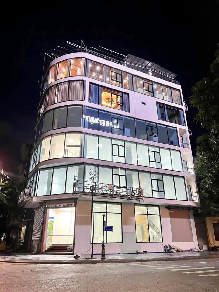 Cho thuê văn phòng 200m² tại phường Võ Cường - Thiết kế hiện đại, giá 28 triệu/tháng