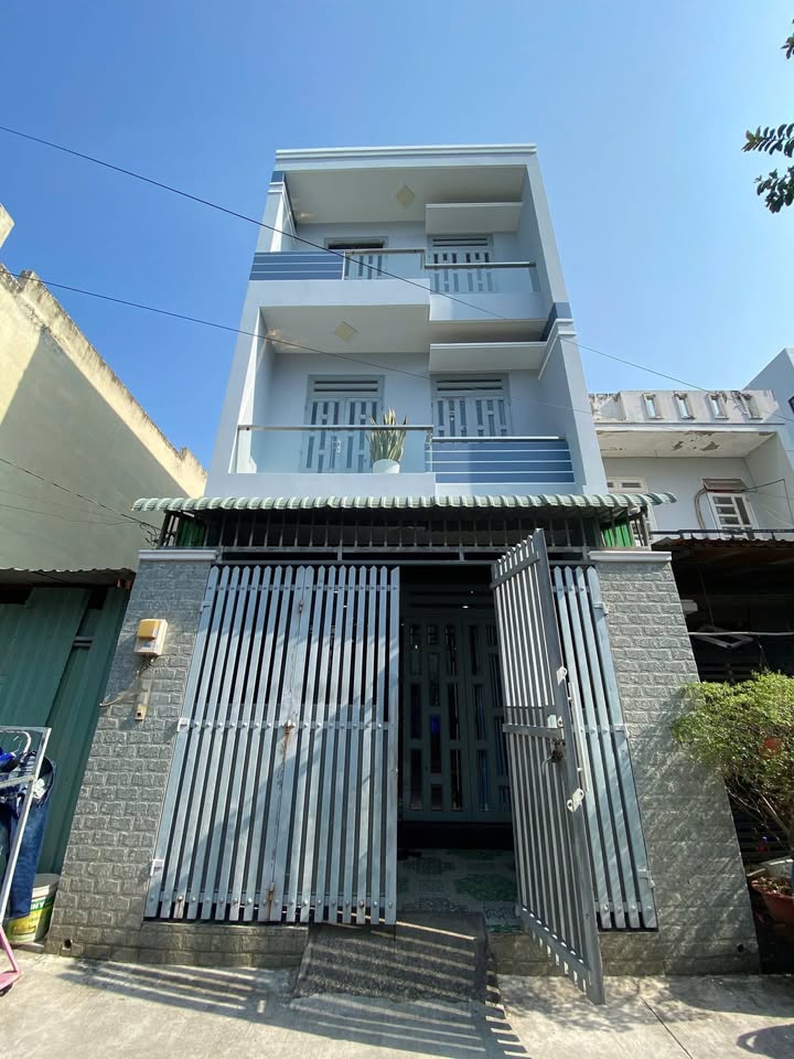 Nhà phố 3 tầng Đường Số 18, Bình Hưng Hòa, 77m² giá 7.7 tỷ - Nhà mới đẹp, thoáng mát!