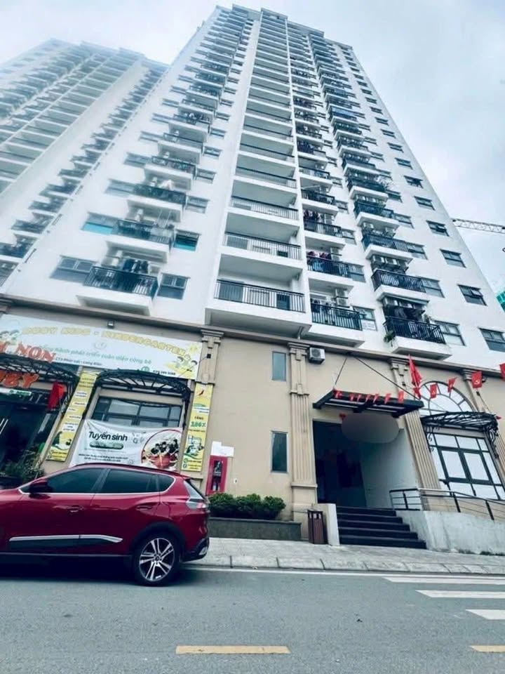 Căn hộ chung cư Cổ Nhuế 1 70m² giá 3 tỷ - Sổ hồng sang tên ngay!