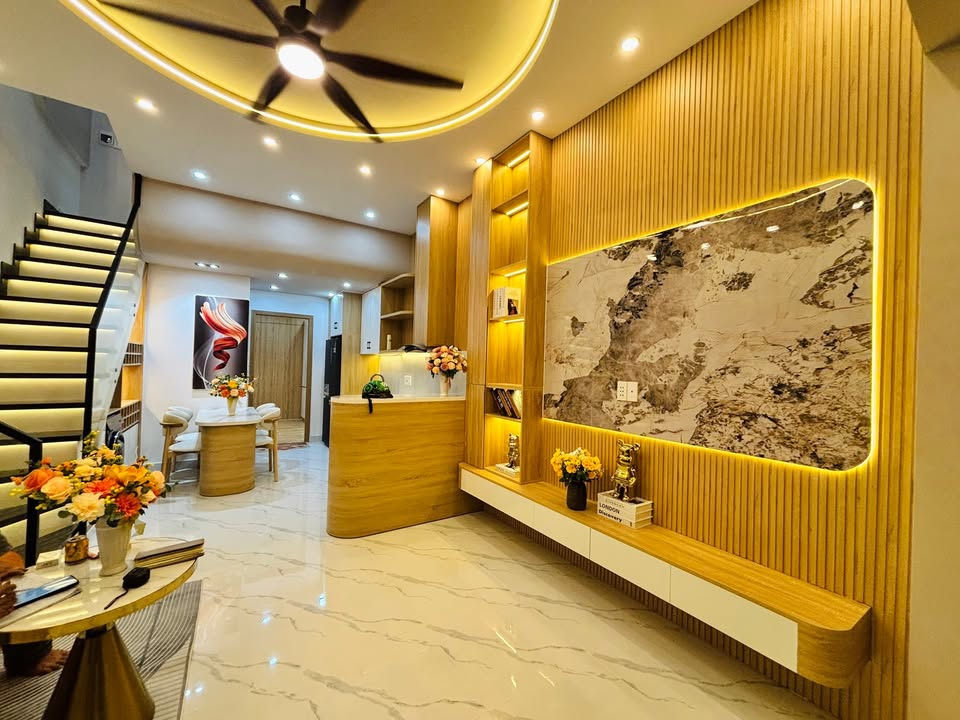 Nhà riêng Hẻm ô tô Tránh, Gò Vấp 48m² giá 5 tỷ - Tặng nội thất cao cấp!