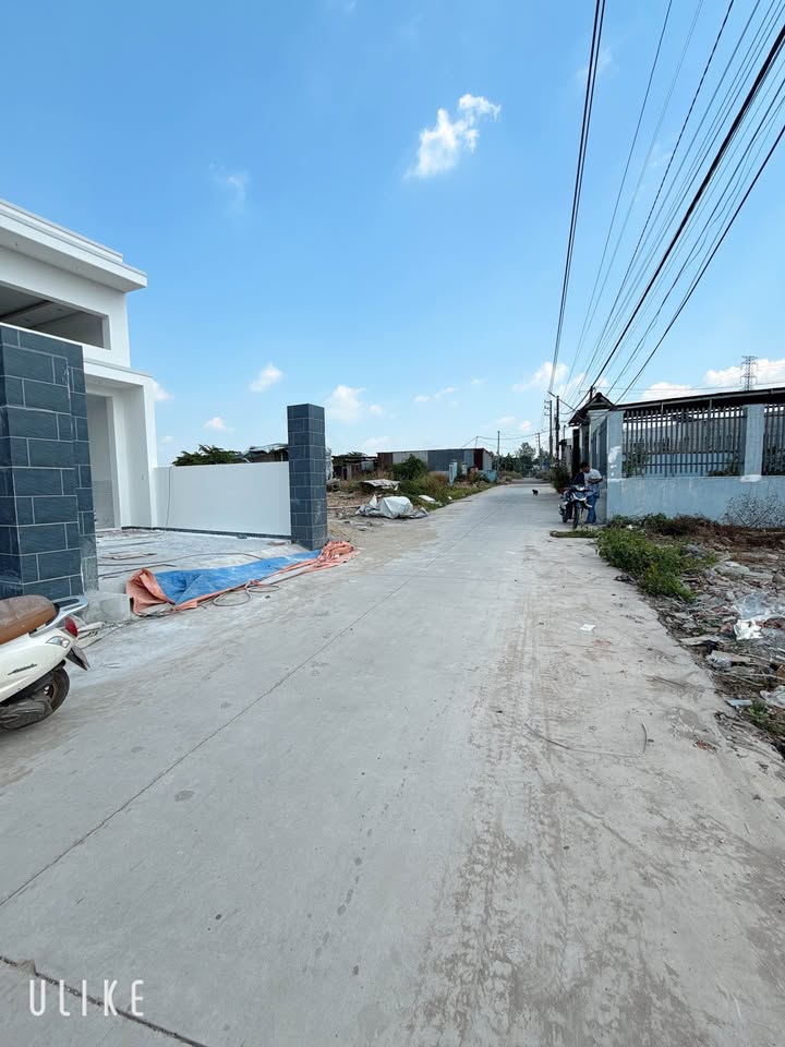 Nhà liền kề Bình Minh - Trảng Bom 100m² giá 1.8 tỷ - Sổ hồng riêng, hỗ trợ vay 70%!