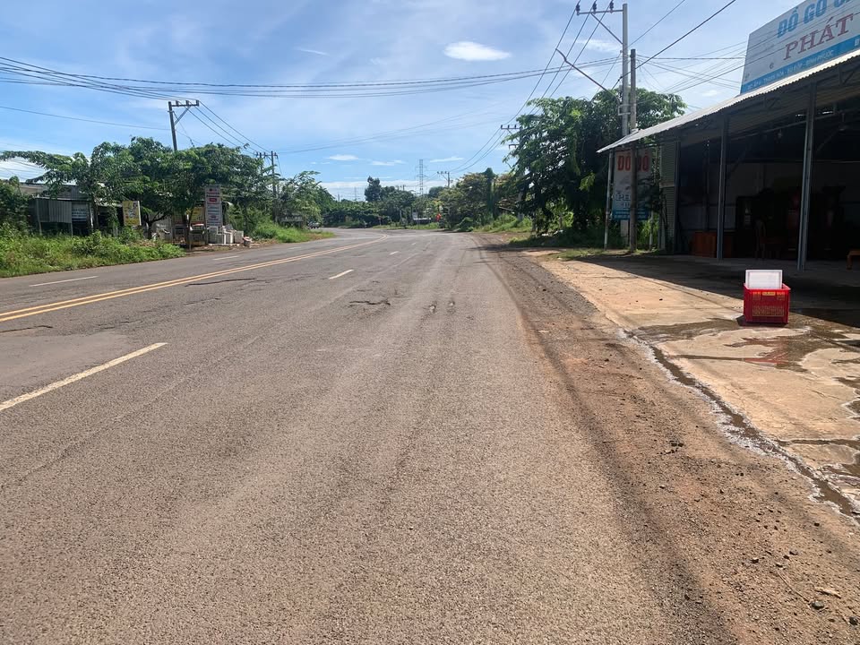 Đất mặt tiền ĐT 759B huyện Bù Đốp 1400m² giá 2.2 tỷ - Cơ hội đầu tư tuyệt vời!