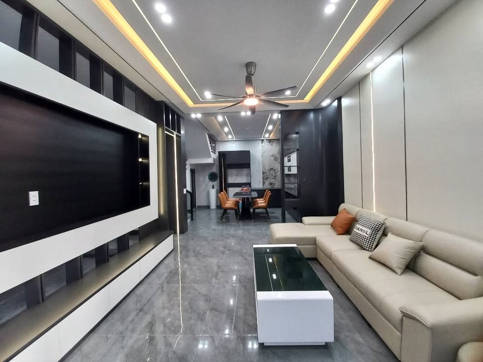 Nhà 3 tầng độc lập An Đồng 56m² giá 3.5 tỷ - Sẵn sàng vào ở ngay!