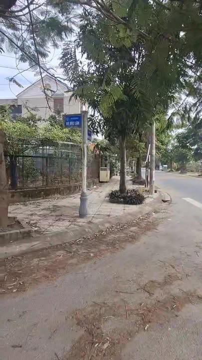 Đất nền lô góc Đô Đốc Lân, Cẩm Lệ 197m² giá 10.9 tỷ - Tiềm năng đầu tư lớn!