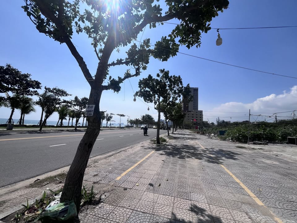 Bán đất kiệt sát biển Mân Thái, Đà Nẵng 90m² giá 6.4 tỷ - Vị trí vàng cho thuê homestay!