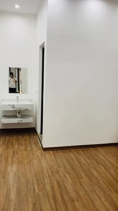 Nhà 2 tầng Phường Hạc Thành 60m² giá thỏa thuận - Vị trí vàng, sẵn sàng vào ở!