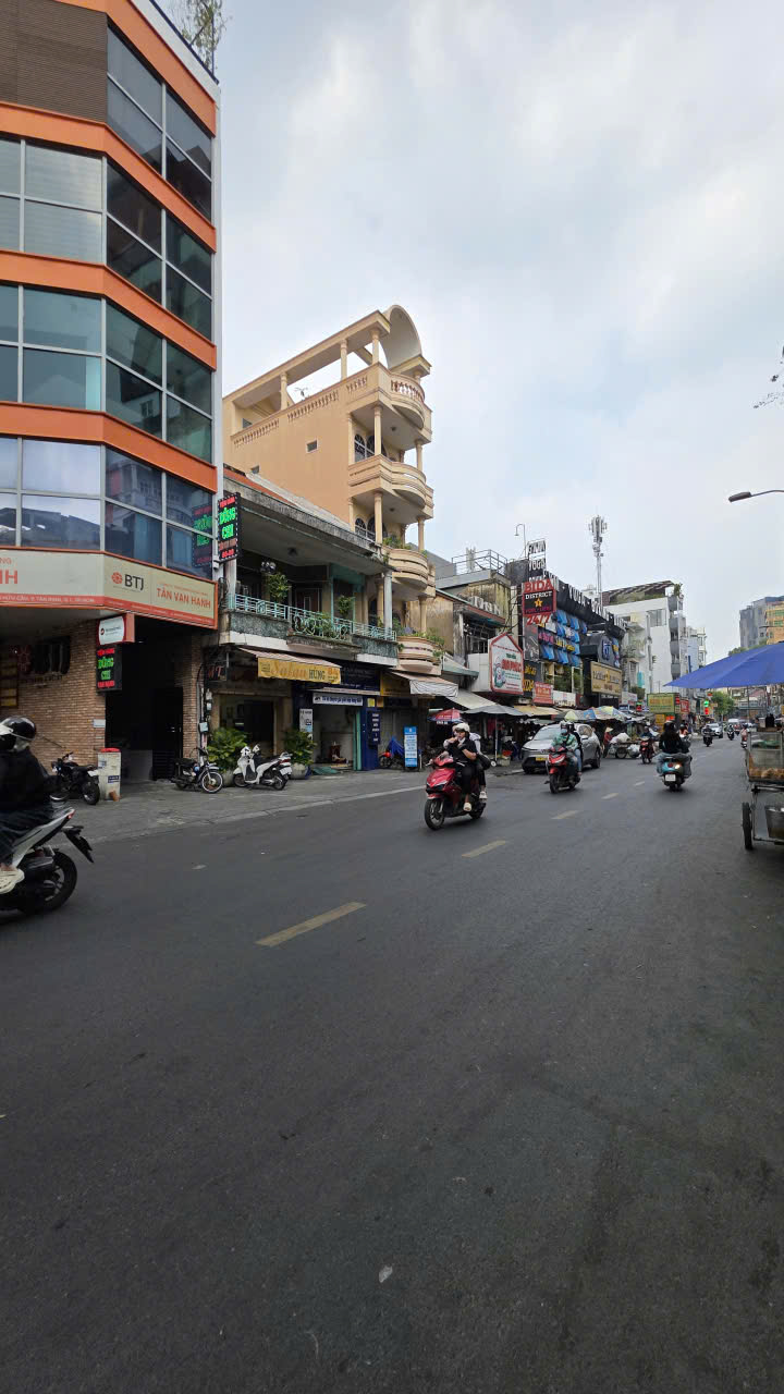 Bán nhà mặt tiền Nguyễn Hữu Cầu, Quận 1, 50m² giá 24.5 tỷ - Đầu tư sinh lời ngay!