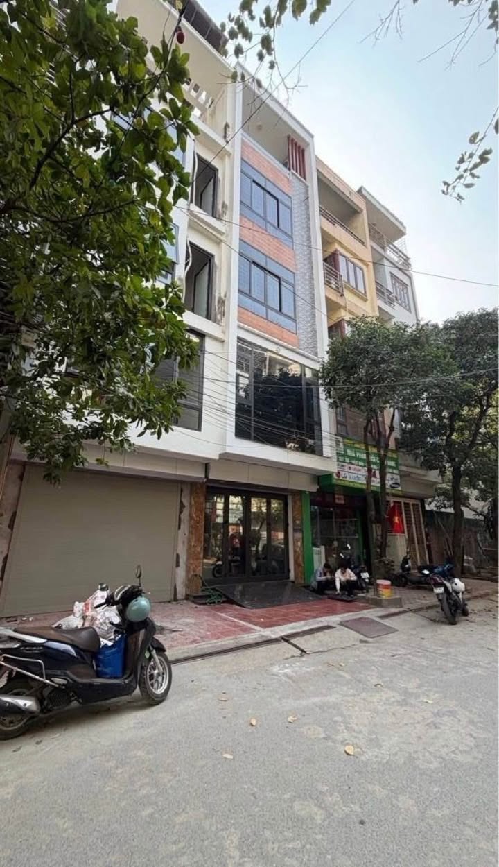 Nhà Phố Ngô Thì Nhậm Hà Đông 50m² giá 1 tỷ - Kinh doanh cực đẹp!